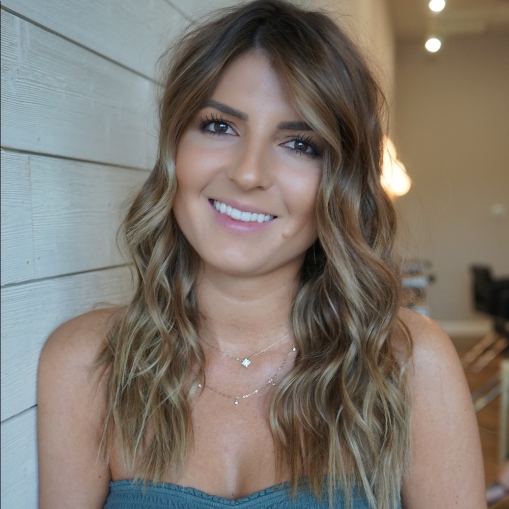 Meet your Posher, Catie